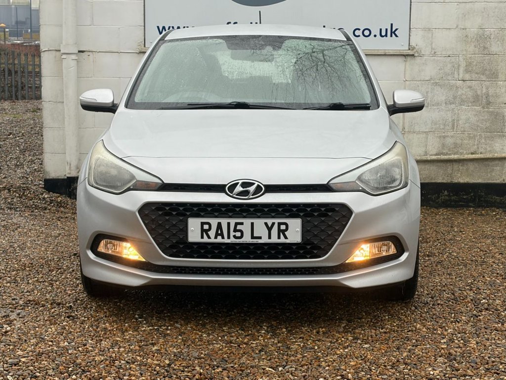 Used Hyundai i20 2015 for sale - 77188515: Photo 11