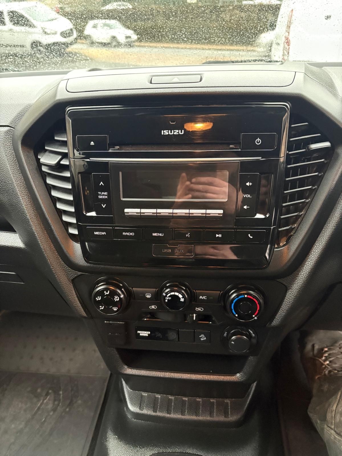 Used Isuzu D-Max 2021 for sale - 77445898: Photo 12