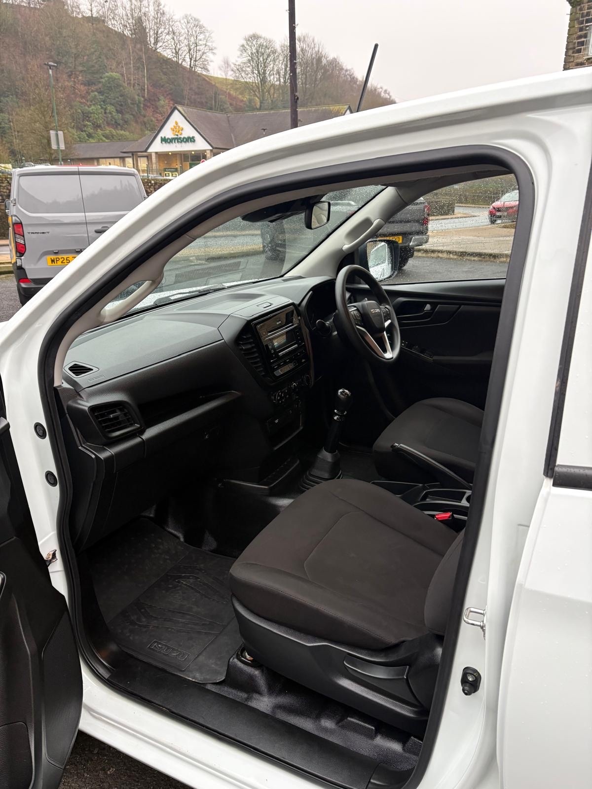 Used Isuzu D-Max 2021 for sale - 77445898: Photo 9