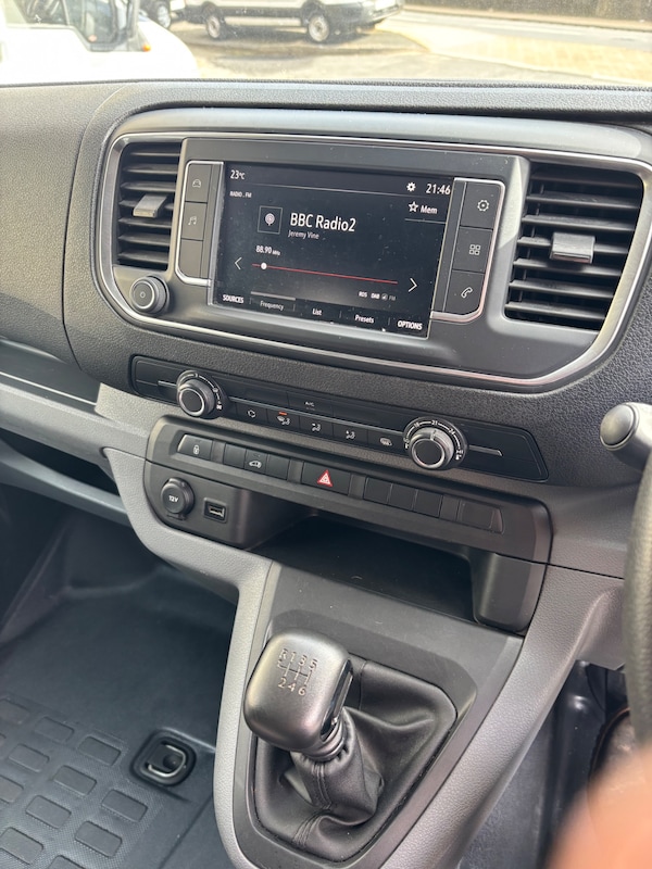 Used Vauxhall Vivaro 2022 for sale - 76120405: Photo 10