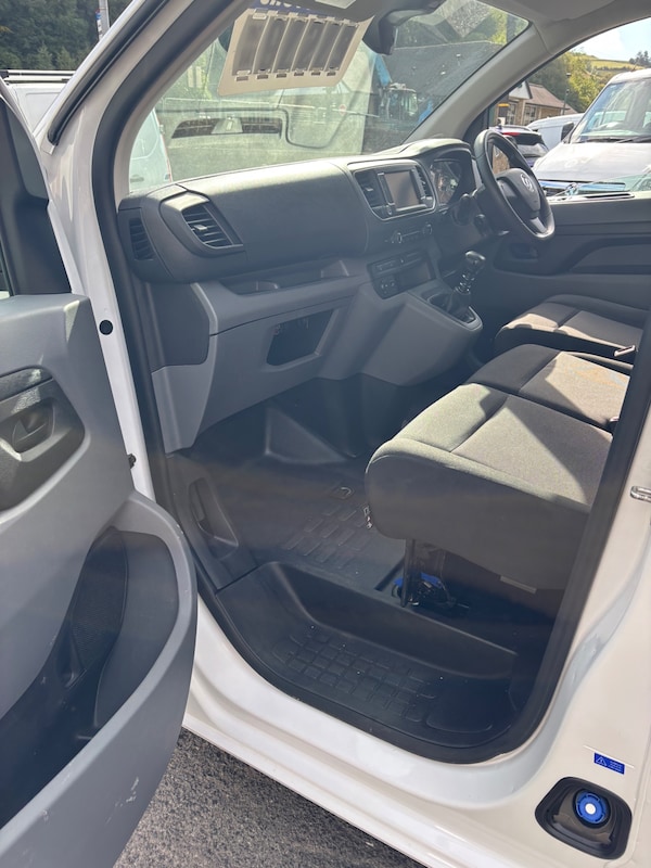 Used Vauxhall Vivaro 2022 for sale - 76120405: Photo 12