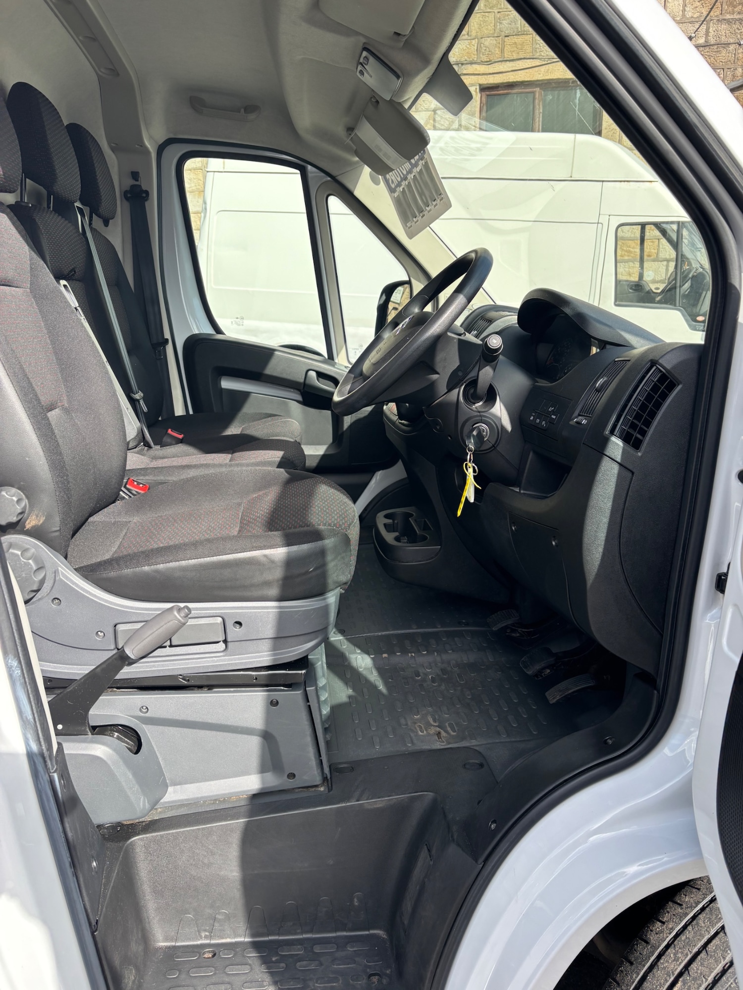 Used Citroen Relay 2023 for sale - 76120412: Photo 17