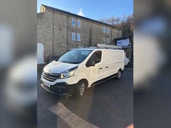 Renault Trafic feature image