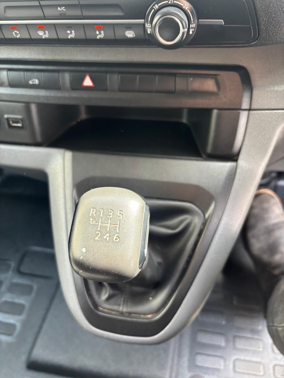 Used Vauxhall Vivaro 2022 for sale - 78218113: Photo 11