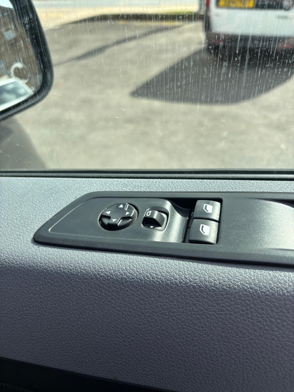 Used Vauxhall Vivaro 2022 for sale - 78218113: Photo 17