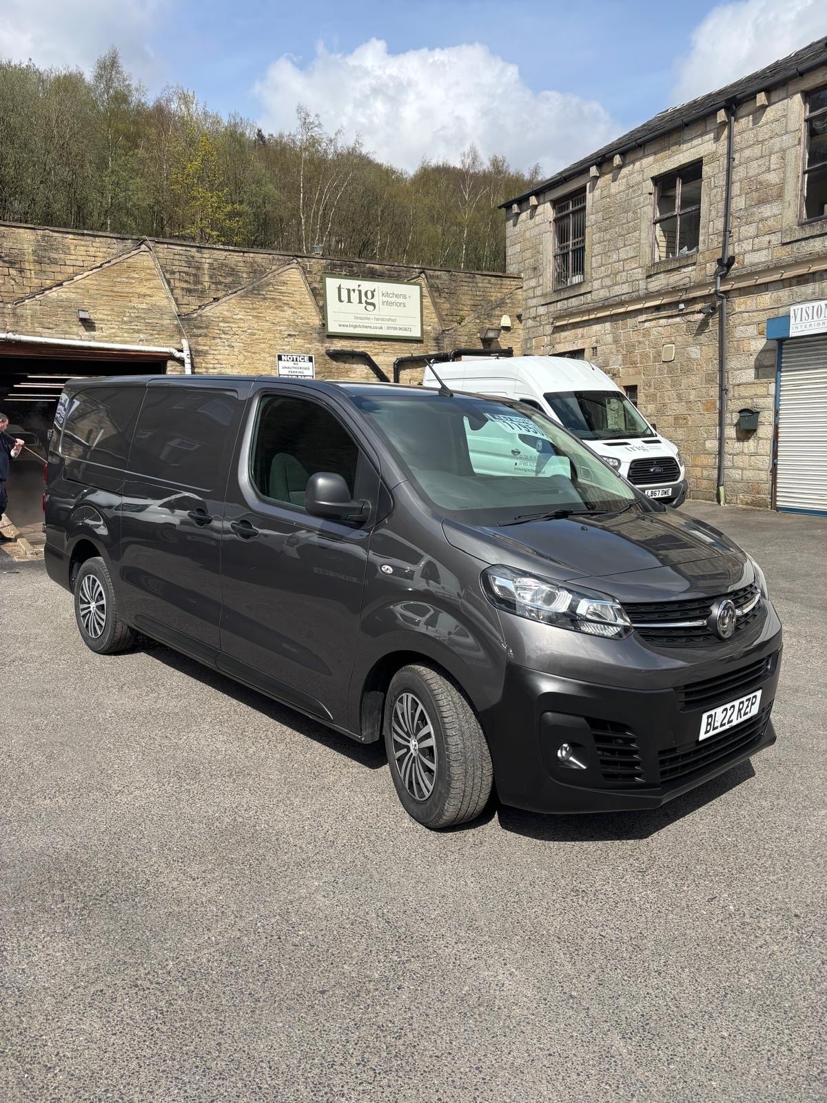 Used Vauxhall Vivaro 2022 for sale - 78218113: Photo 2