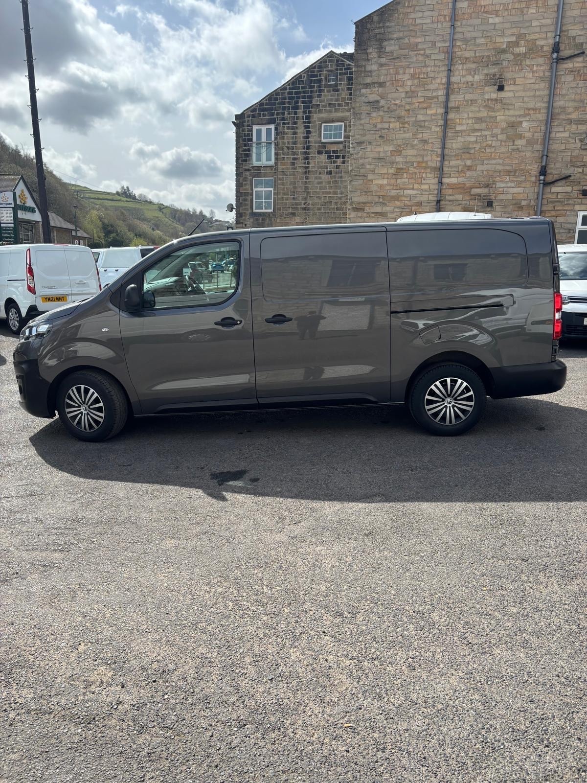 Used Vauxhall Vivaro 2022 for sale - 78218113: Photo 5