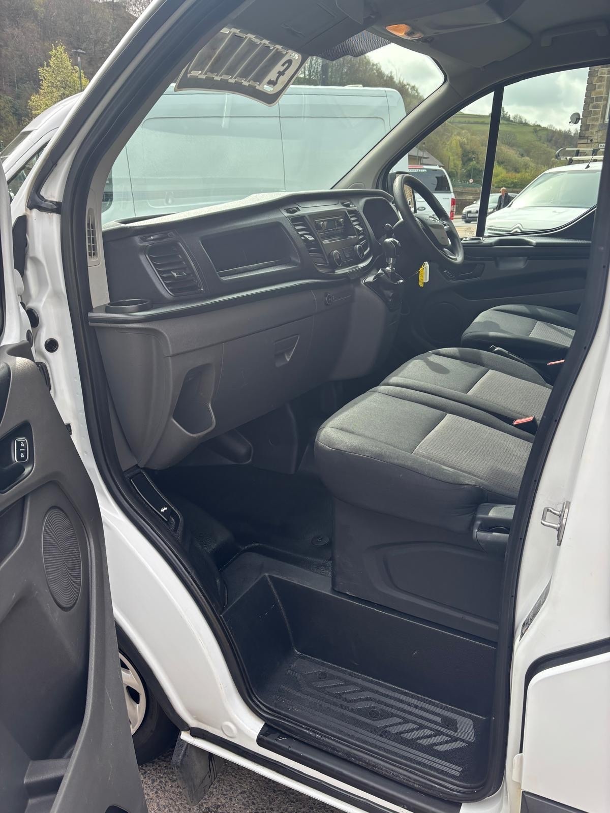 Used Ford Transit Custom 2019 for sale - 78218093: Photo 11