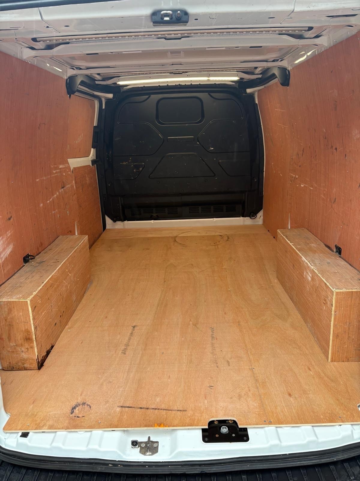 Used Ford Transit Custom 2022 for sale - 77460553: Photo 5