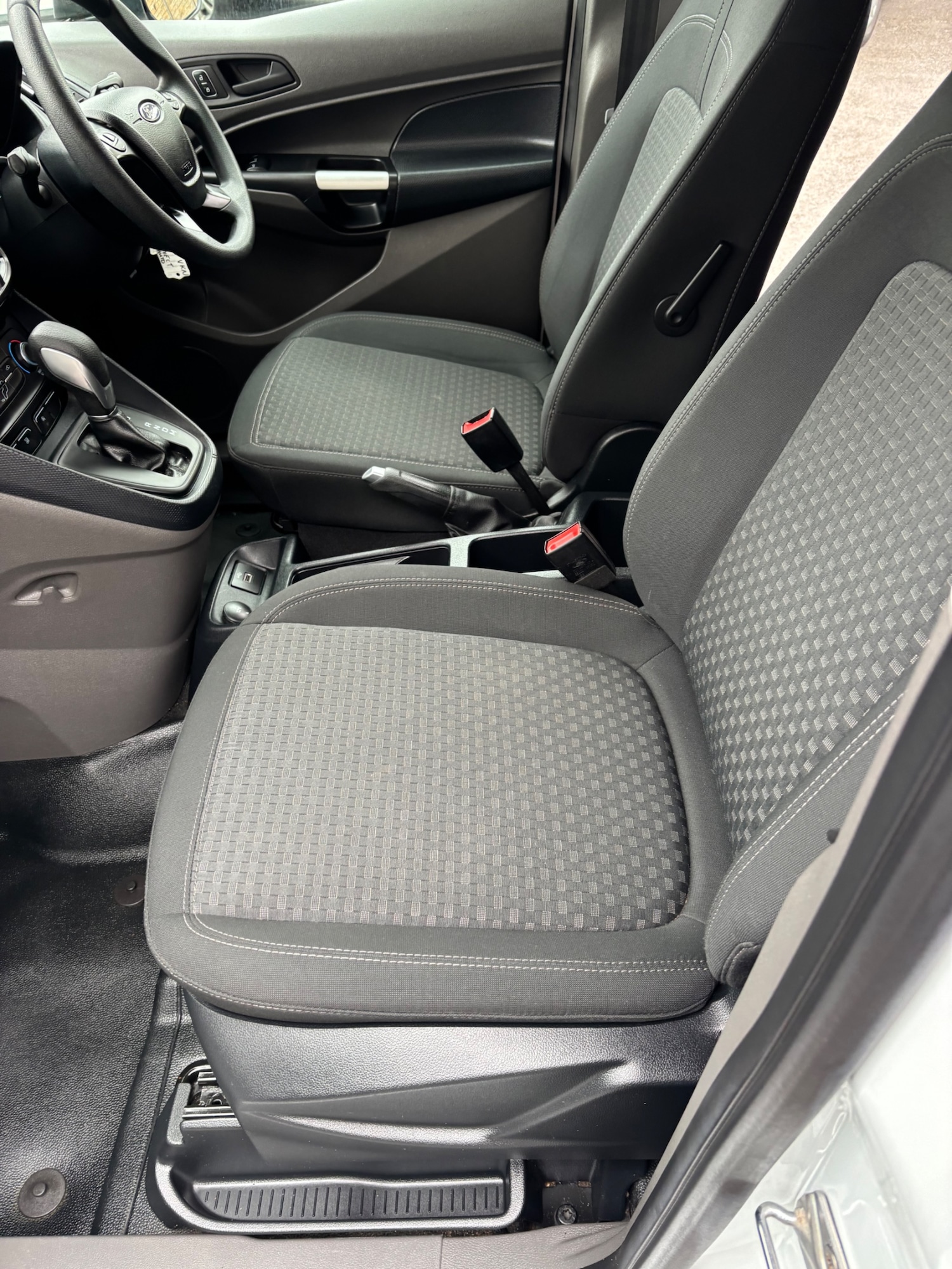 Used Ford Transit Connect 2021 for sale - 76266196: Photo 12