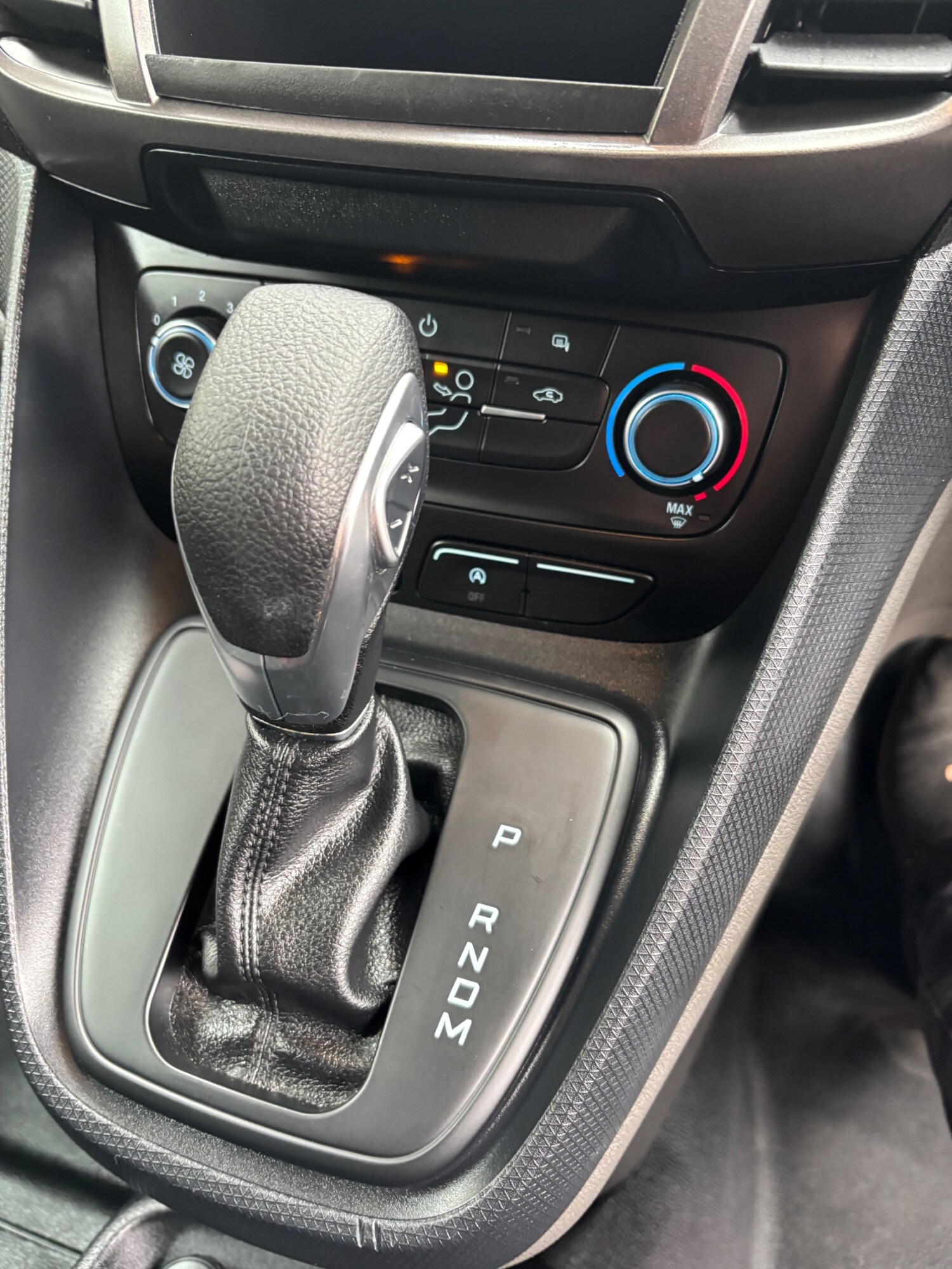 Used Ford Transit Connect 2021 for sale - 76266196: Photo 15