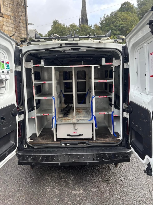 Used Vauxhall Vivaro 2018 for sale - 75975016: Photo 4