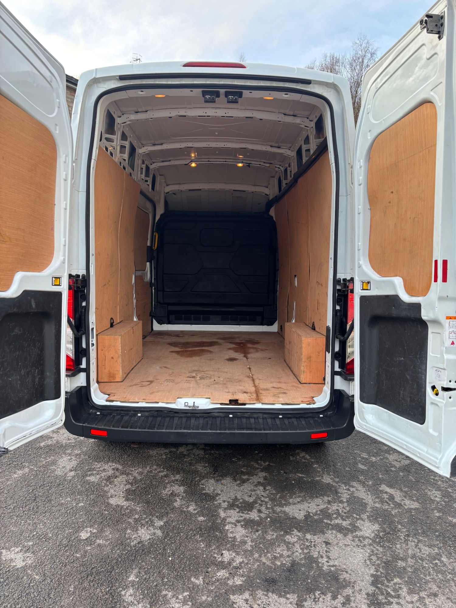 Used Ford Transit 2017 for sale - 77264581: Photo 10