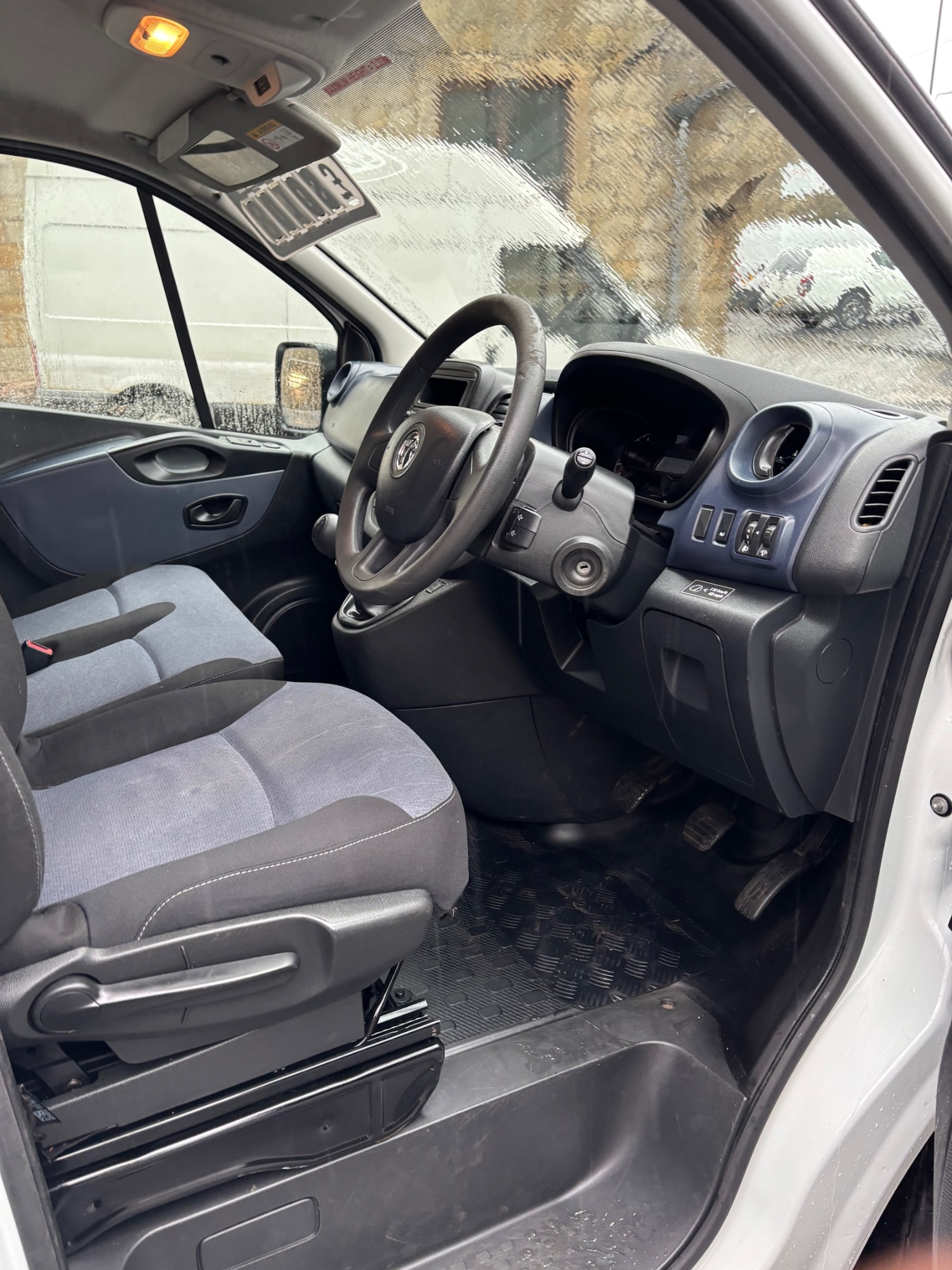 Used Vauxhall Vivaro 2018 for sale - 76863695: Photo 10