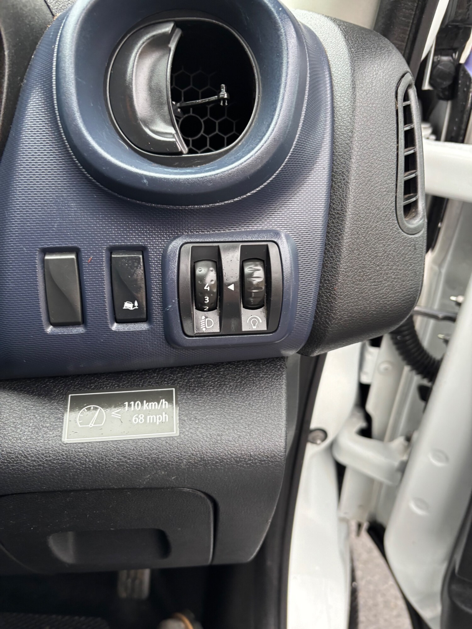 Used Vauxhall Vivaro 2018 for sale - 76863695: Photo 12