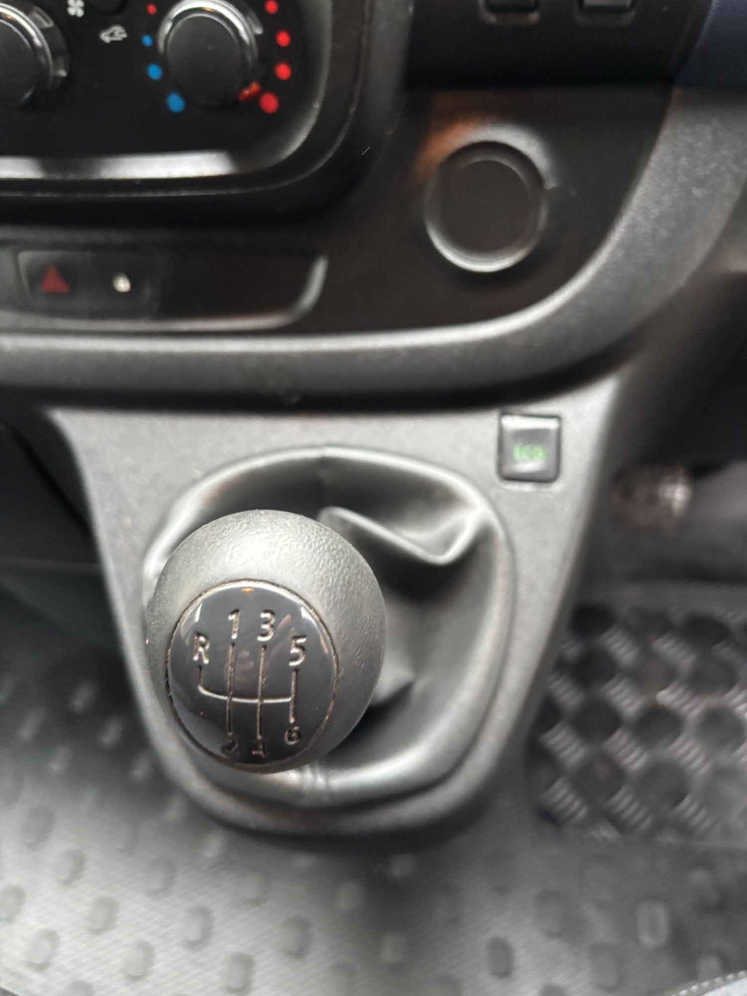 Used Vauxhall Vivaro 2018 for sale - 76863695: Photo 13