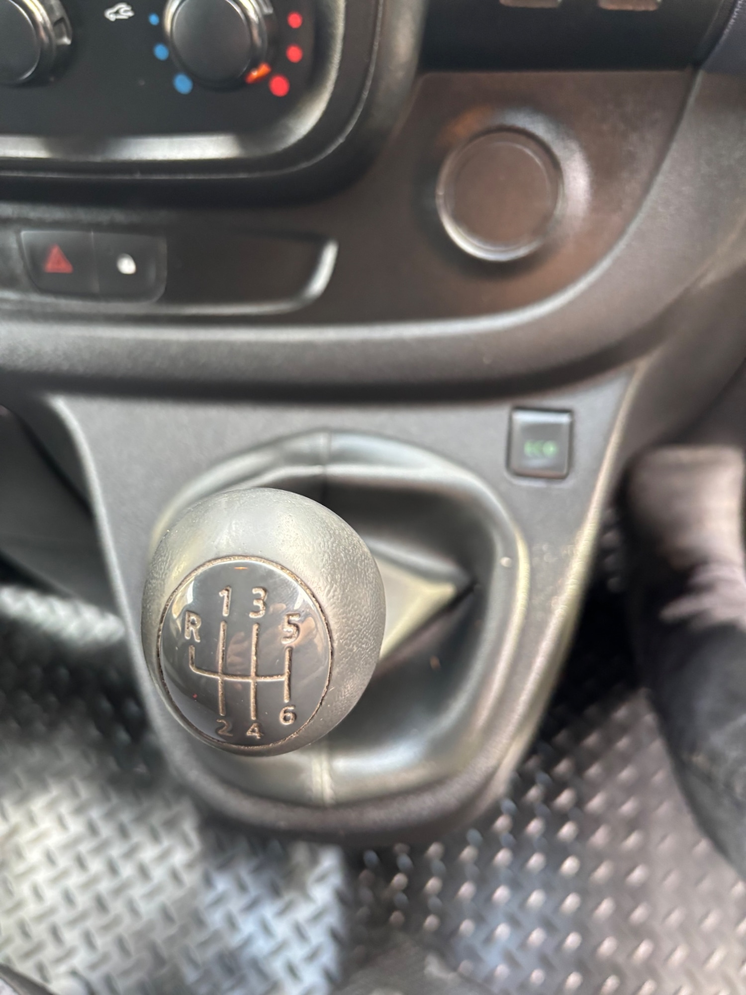 Used Vauxhall Vivaro 2017 for sale - 76863740: Photo 10