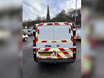 Used Vauxhall Vivaro 2017 for sale - 76863740: Photo