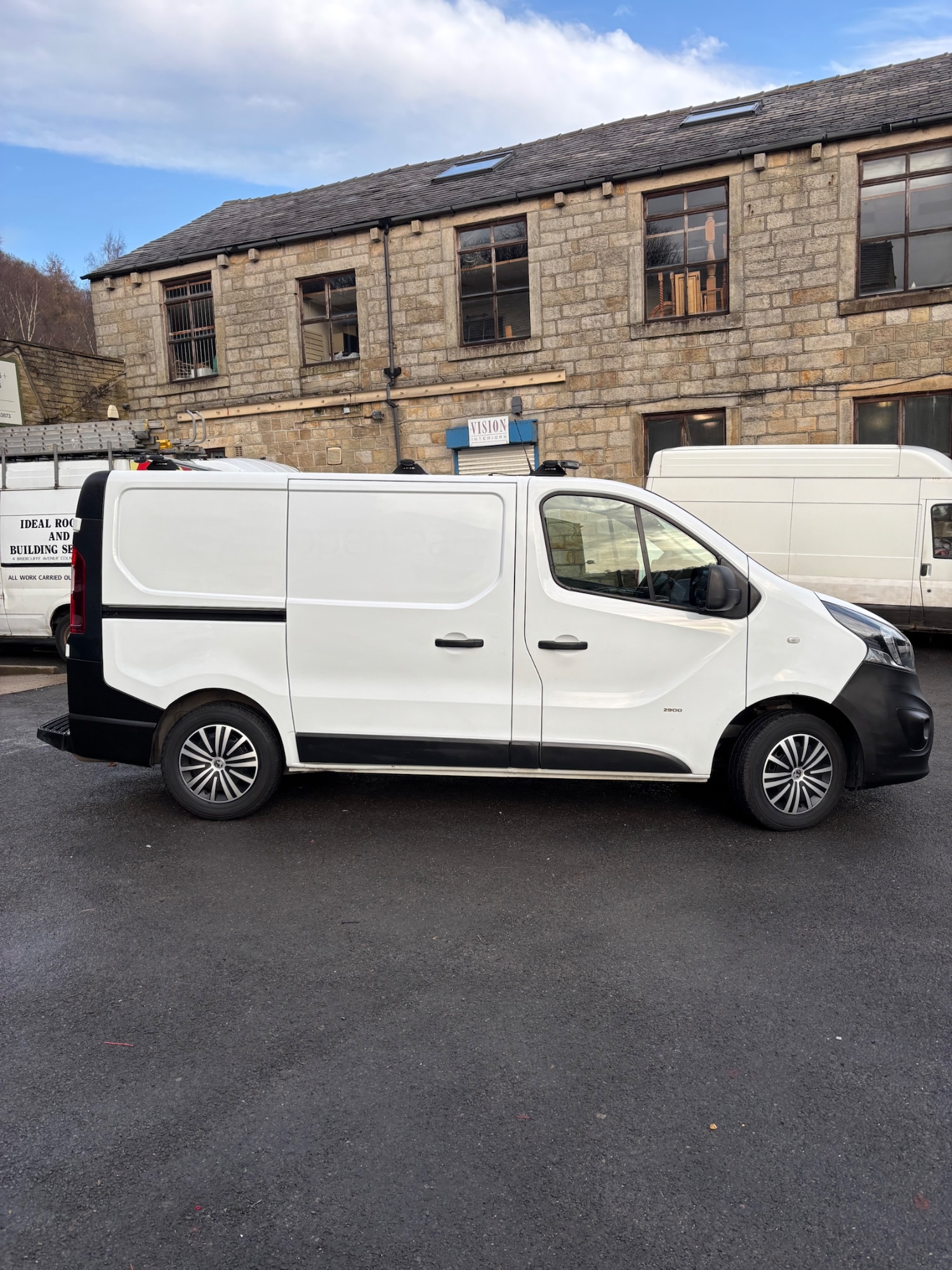 Used Vauxhall Vivaro 2017 for sale - 76863740: Photo 5