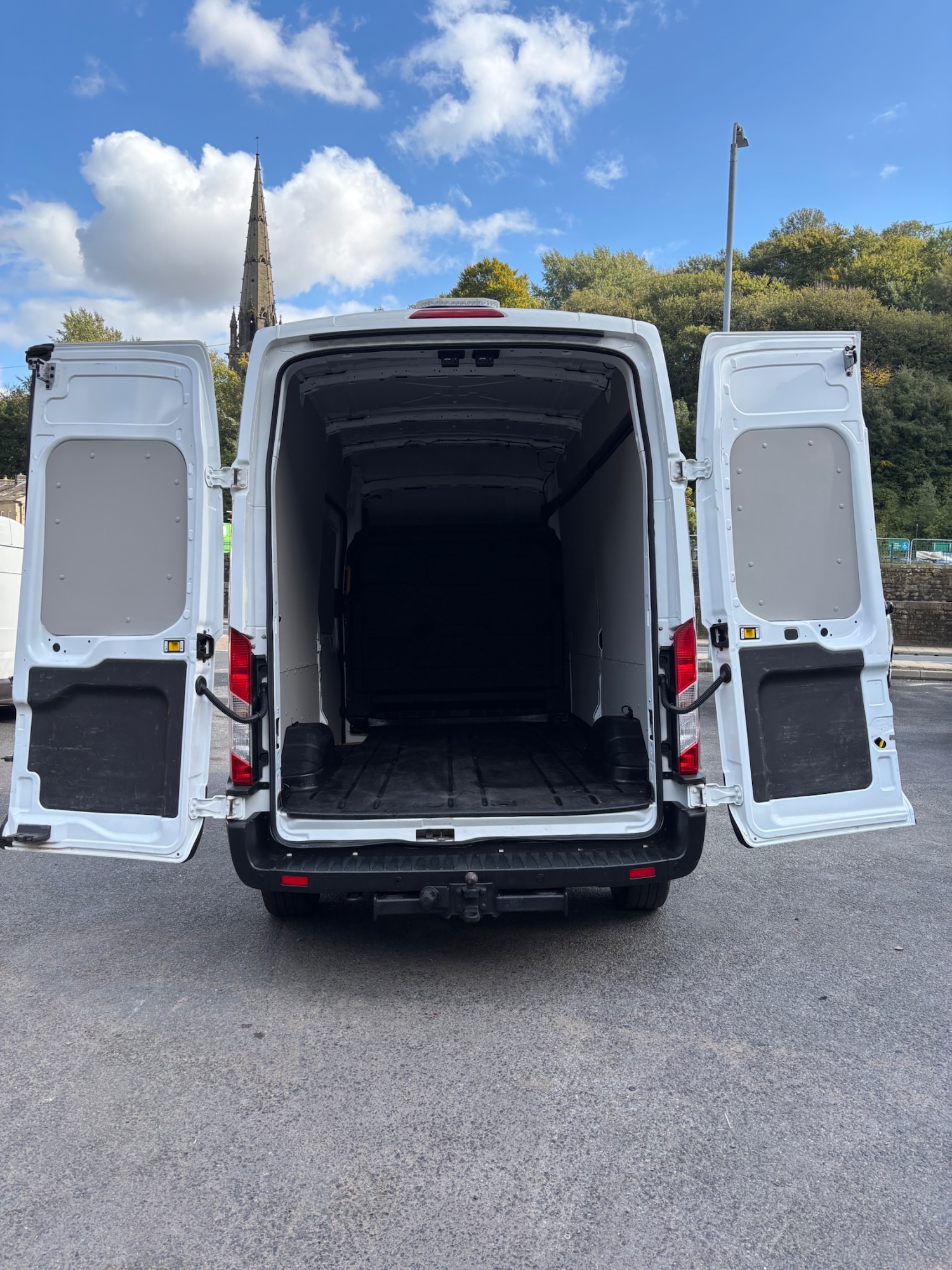 Used Ford Transit 2022 for sale - 76120429: Photo 6