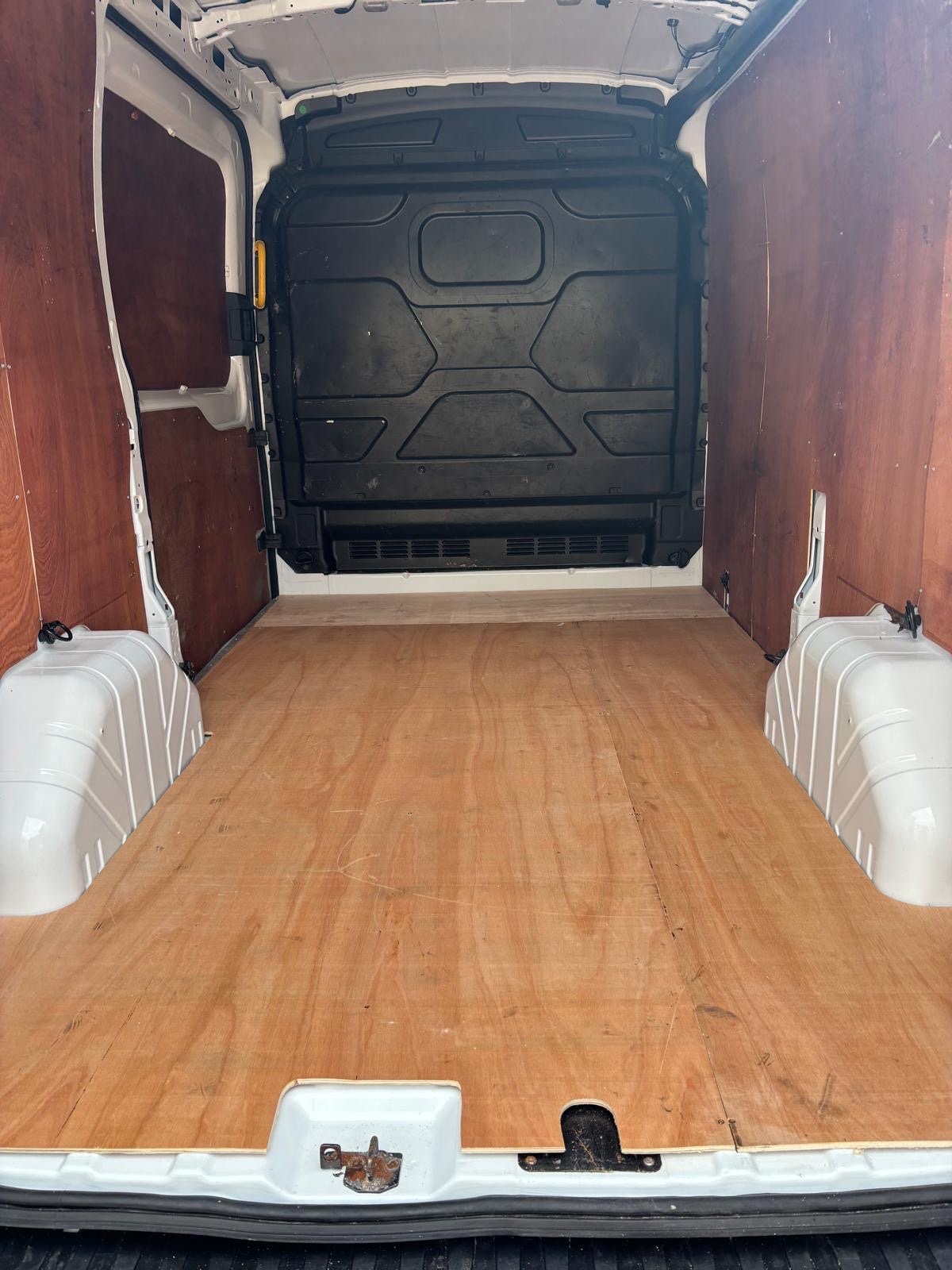 Used Ford Transit 2023 for sale - 78218620: Photo 6