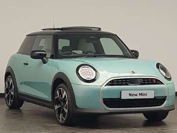 2025 - 2.0 S Exclusive [Level 2] 3dr Auto