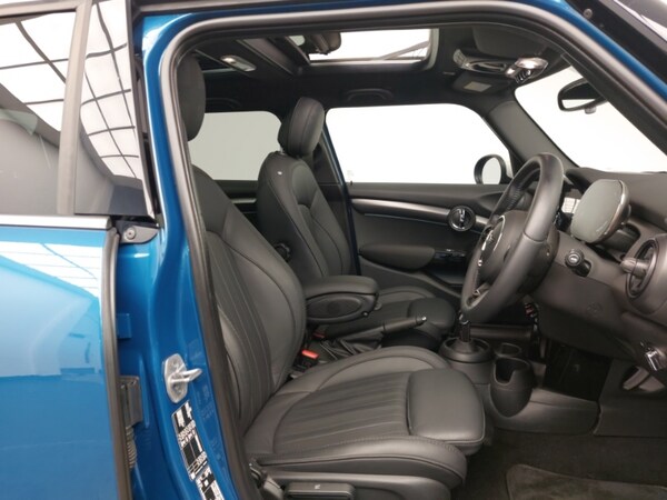 Used MINI Cooper 2023 for sale - 76238397: Photo 11