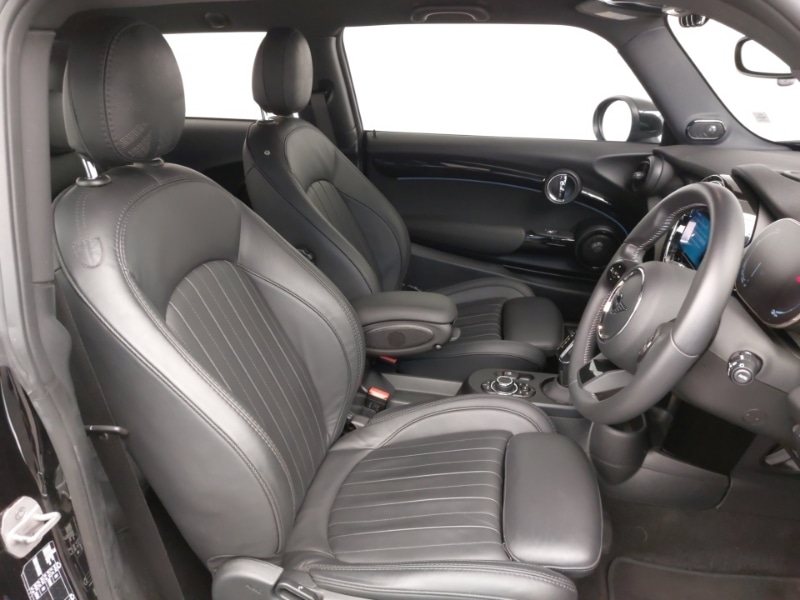 Used MINI Cooper 2023 for sale - 77108292: Photo 11