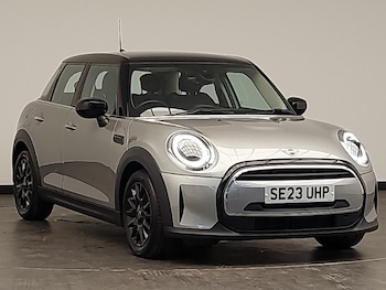 Used MINI Hatch 2023 for sale - 76846974: Photo