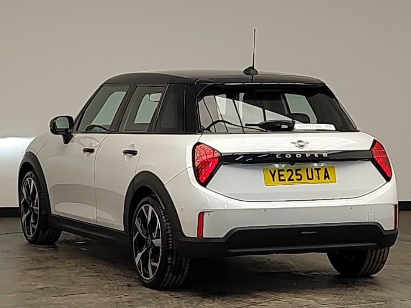 Used MINI Cooper 2025 for sale - 77142090: Photo 3