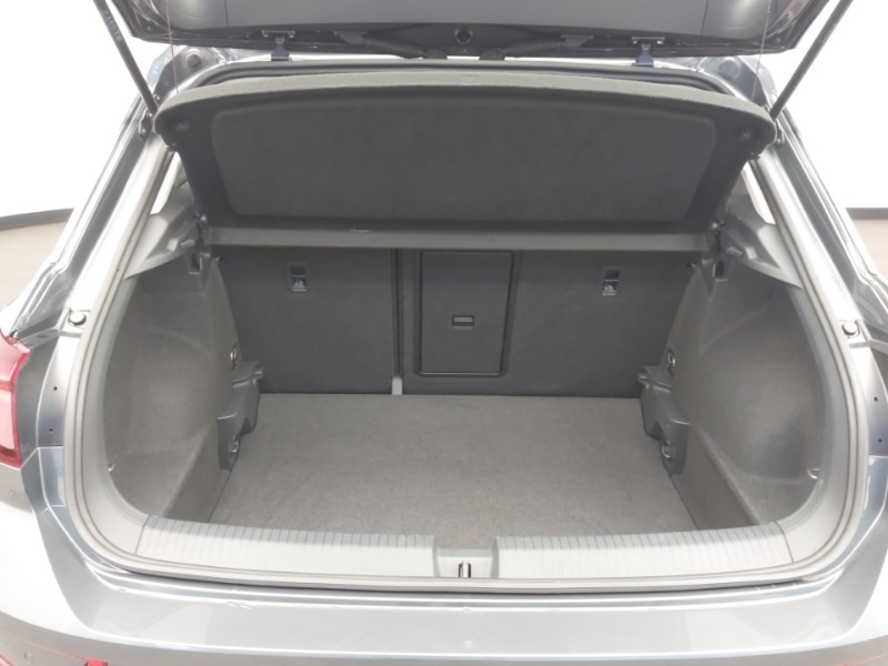 Used Volkswagen T-Roc 2023 for sale - 76700048: Photo 13