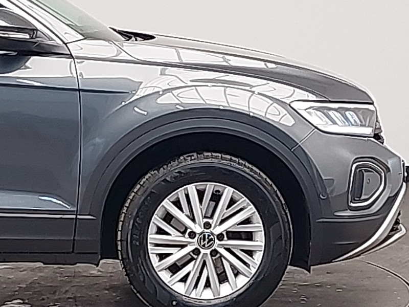 Used Volkswagen T-Roc 2023 for sale - 76700048: Photo 14