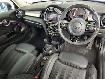 Used MINI Hatch 2021 for sale - 79407209: Photo
