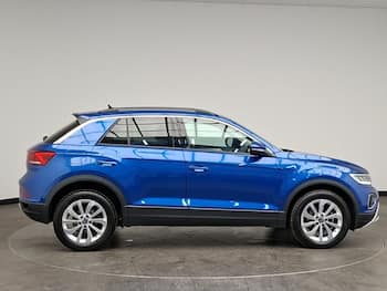 Used Volkswagen T-Roc 2025 for sale - 79714380: Photo