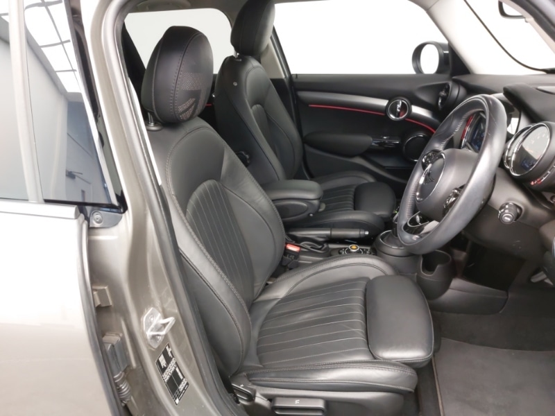 Used MINI Hatch 2020 for sale - 76414659: Photo 11