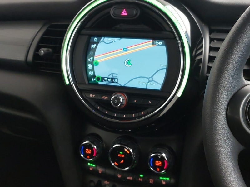 Used MINI Hatch 2019 for sale - 76560607: Photo 8