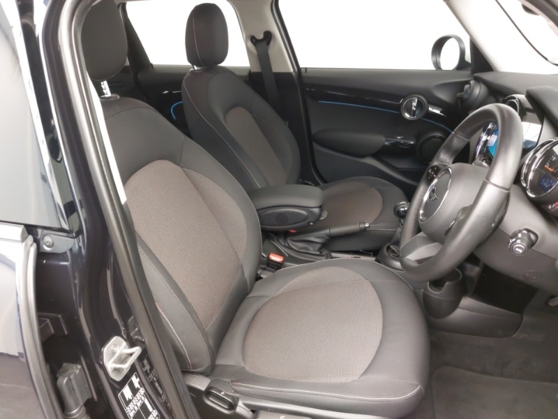 Used MINI Hatch 2022 for sale - 76548956: Photo 11