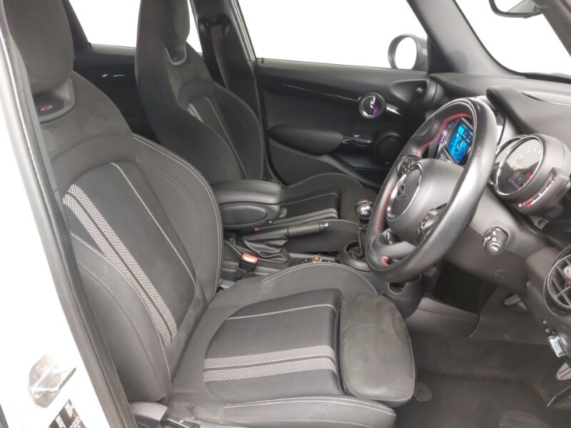 Used MINI Hatch 2019 for sale - 77815949: Photo 11