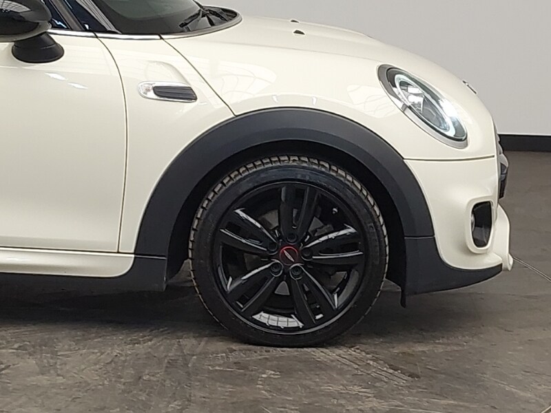 Used MINI Hatch 2019 for sale - 77815949: Photo 14