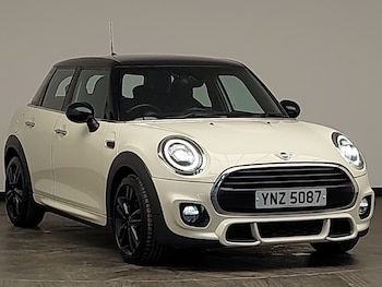 Used MINI Cooper 2019 for sale - 77815949: Photo