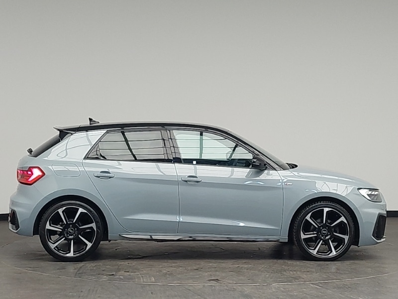 Used Audi A1 2022 for sale - 77015032: Photo 2