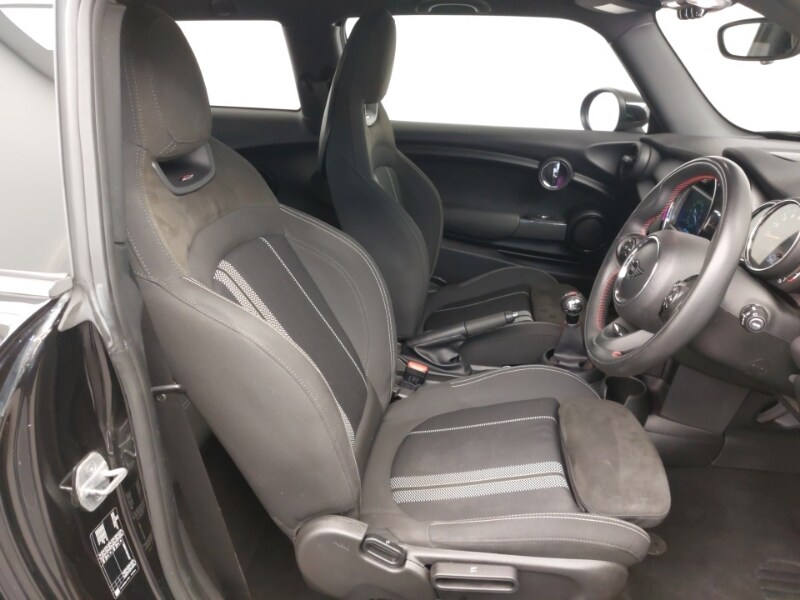 Used MINI Hatch 2020 for sale - 76493313: Photo 11