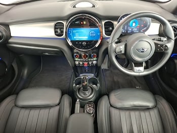 Used MINI Hatch 2023 for sale - 79087274: Photo