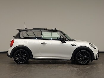 Used MINI Hatch 2024 for sale - 78093687: Photo