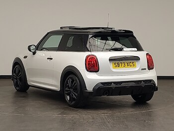 Used MINI Hatch 2024 for sale - 78093687: Photo