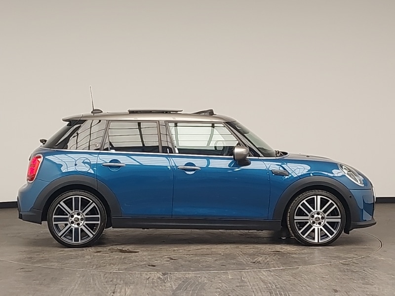 Used MINI Cooper 2022 for sale - 76737048: Photo 2