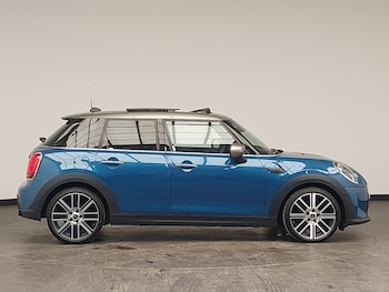 Used MINI Cooper 2022 for sale - 76737048: Photo