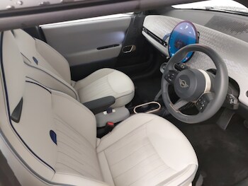 Used MINI Cooper 2024 for sale - 78861378: Photo