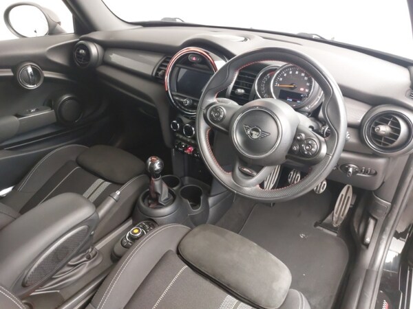 Used MINI Cooper 2019 for sale - 75518812: Photo 6