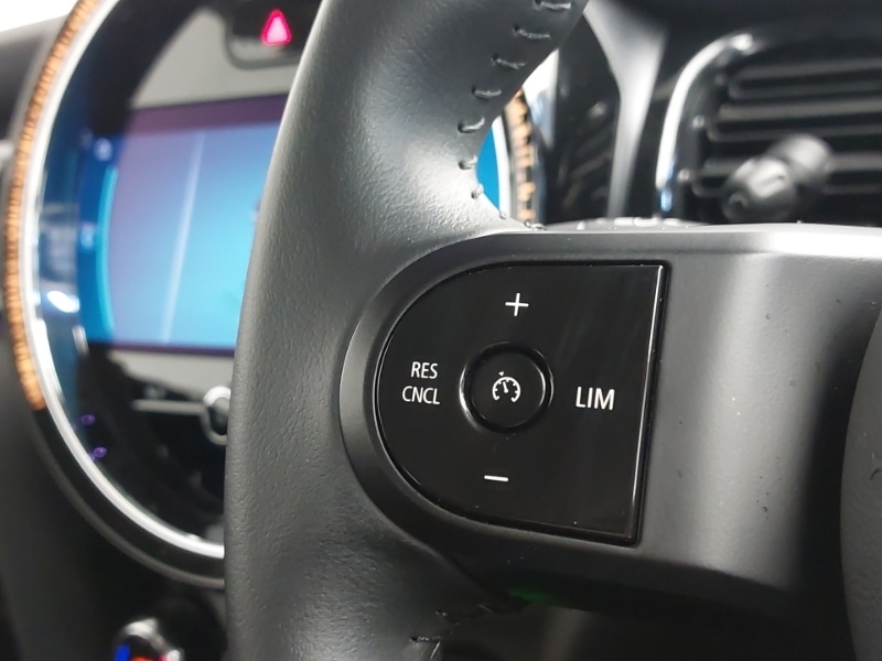 Used MINI Hatch 2022 for sale - 76393238: Photo 18